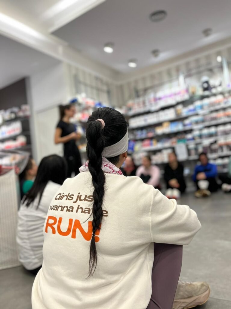 Farmàcia Sant Julià col·labora amb Girls Social Run en la preparació de la 10K de Vilafranca